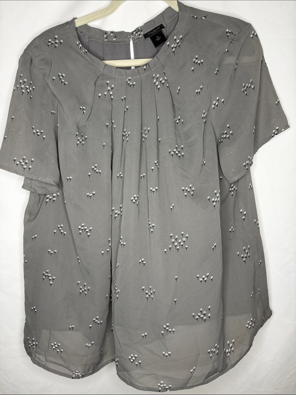 Ann Taylor Factory Gray Pleated Short-Sleeve Blouse